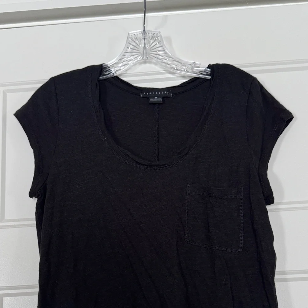 Sanctuary Black Cap Sleeve Tee Pocket detail Medium - Picture 3 of 8